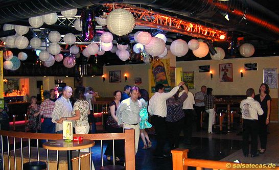 Salsa in Köln: Doudou Dancing Club
