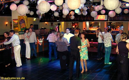 Salsa in Köln: Doudou Dancing Club